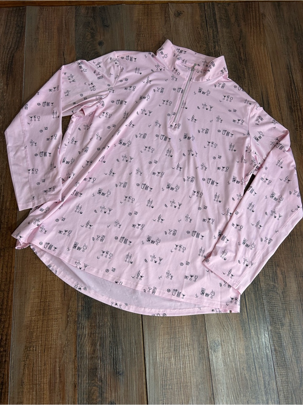 SanSoleil Pink swim sun shirt with cocktail drink detail Men’s XXL